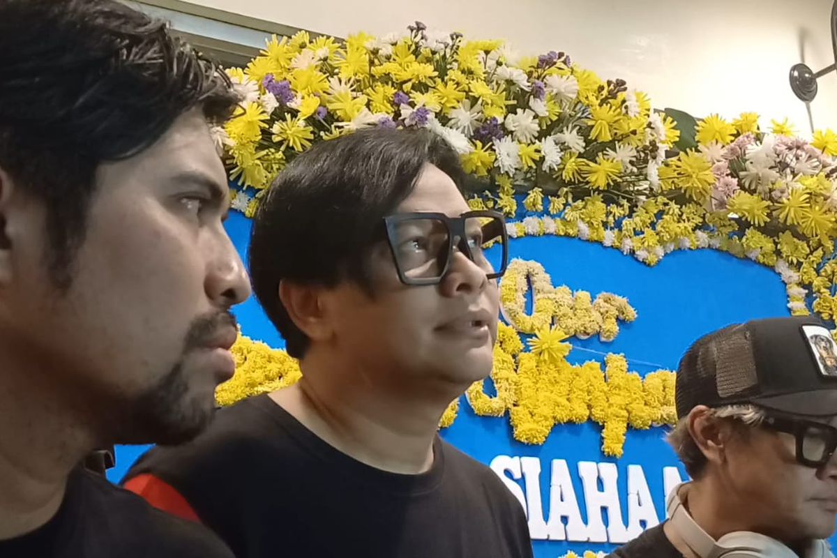 Lirik Lagu Baru GIGI, Menari-nari