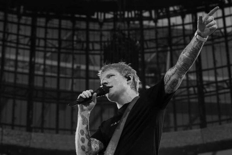 Lirik Lagu Baru Ed Sheeran, A Little More