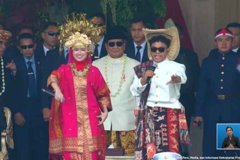 Lagu Tabola Bale Bikin “Pecah” Suasana di Istana Merdeka, dari Prajurit, Menteri, hingga Presiden Dibuat Bergoyang